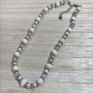 Sophisticated White and Silver Beaded Necklace with Clasp